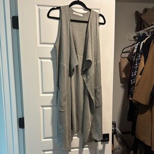 Green/Gray Sleeveless Open Front Cardigan